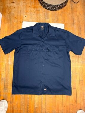 Dickies Icons Men's Short-Sleeve Work Shirt in Navy